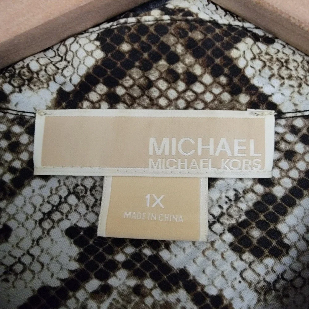 Michael Michael Kors Shirt Womens 1X Brown Black‎ Snake Print Button Front Plus